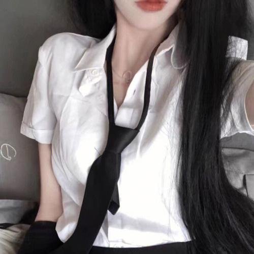 香烟和热巧克力